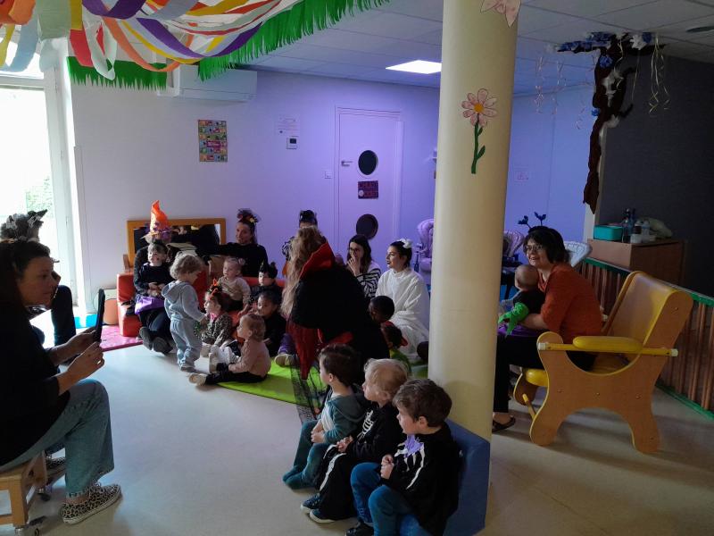 Un spectacle pour fêter Halloween avec les petits des Pitchous